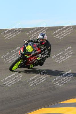 media/Nov-05-2022-SoCal Trackdays (Sat) [[f8d9b725ab]]/Bowl (1145am)/